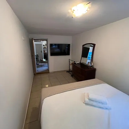 Domus Fidias Apartment *