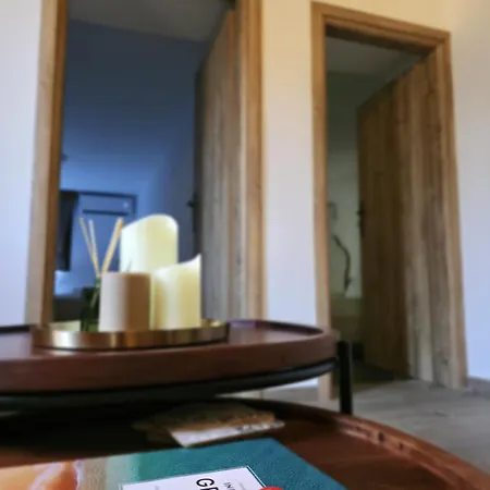 Domus Fidias Apartment *